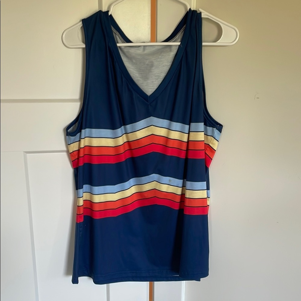 Amazon Sleeveless Tank Top Blue Red Stripes